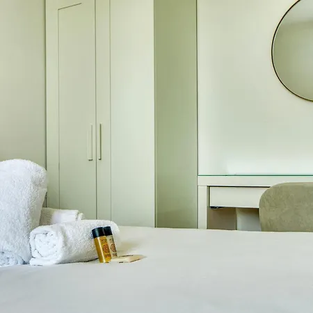 Apartment L'amandier - Superbe T2 Au Coeur De 5 *
